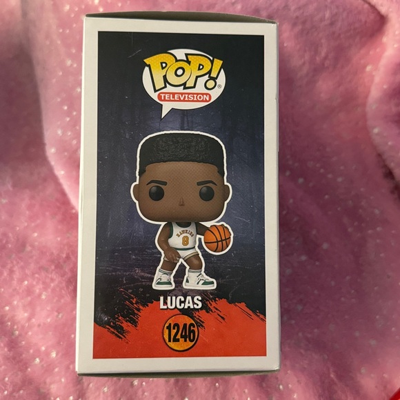 Funko Pop Stranger Things Trio - Eddie, Mike, Lucas - Picture 12 of 16
